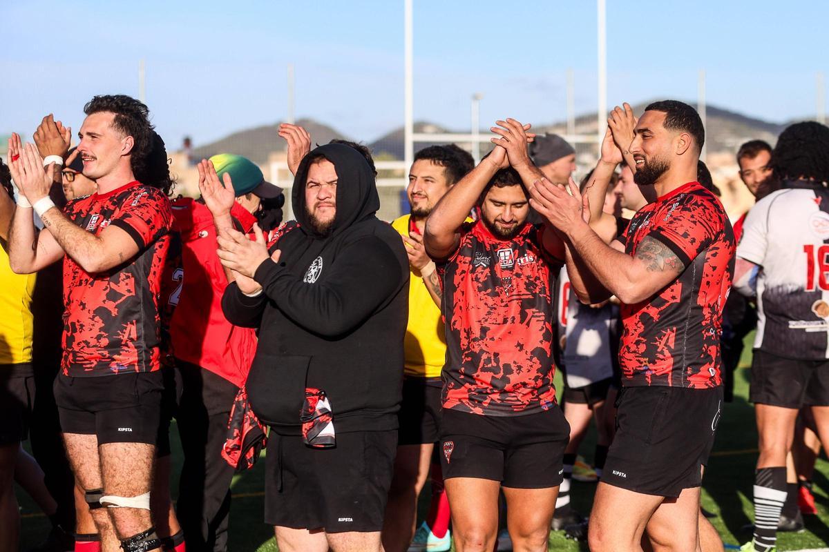 Mira todas las imágenes del triunfo del Ibiza Rugby frente a El Toro