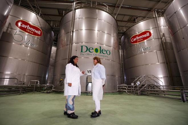 Dcoop y Deoleo, dos modelos diferentes para controlar el mercado del aceite de oliva