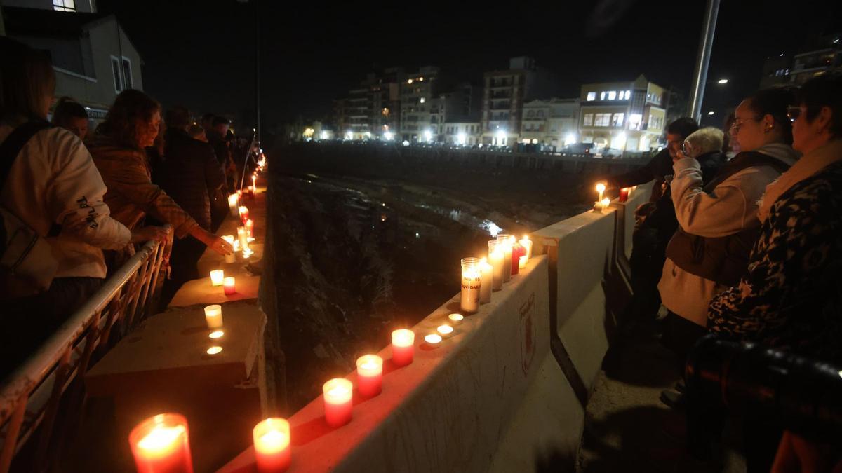 Ciris per a recordar les víctimes de la dana a Paiporta, el novembre de 2024, un mes després de la tragèdia