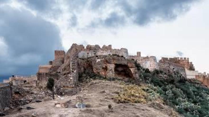 Avant amb la neteja del Castell de Sagunt