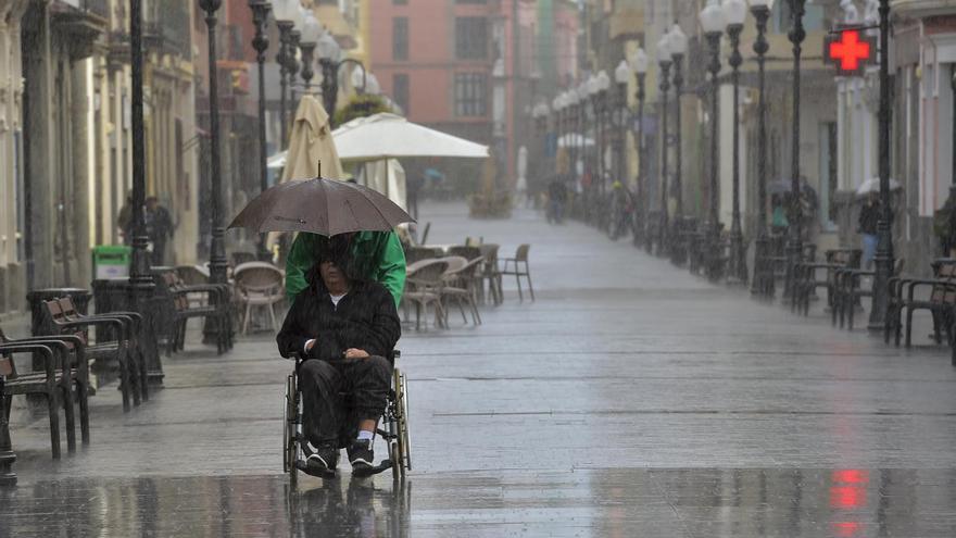 Lluvia en Triana (14/03/22)