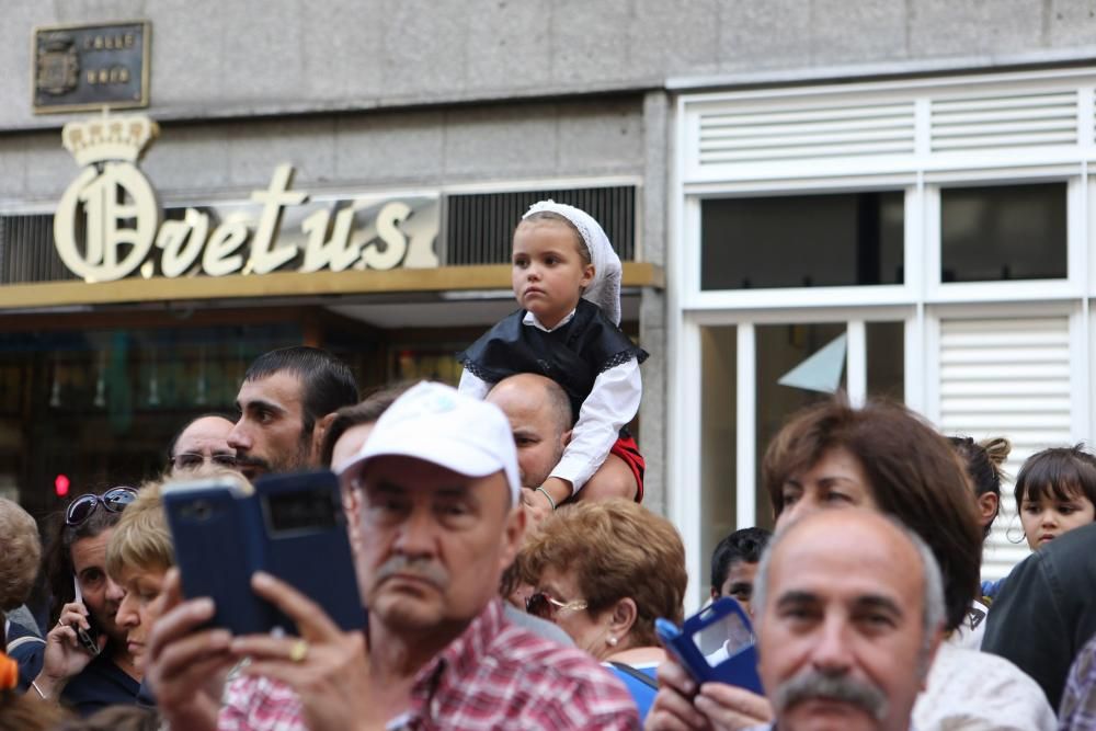 Desfile del Día de América en Asturias dentro de las fiestas de San Mateo de Oviedo