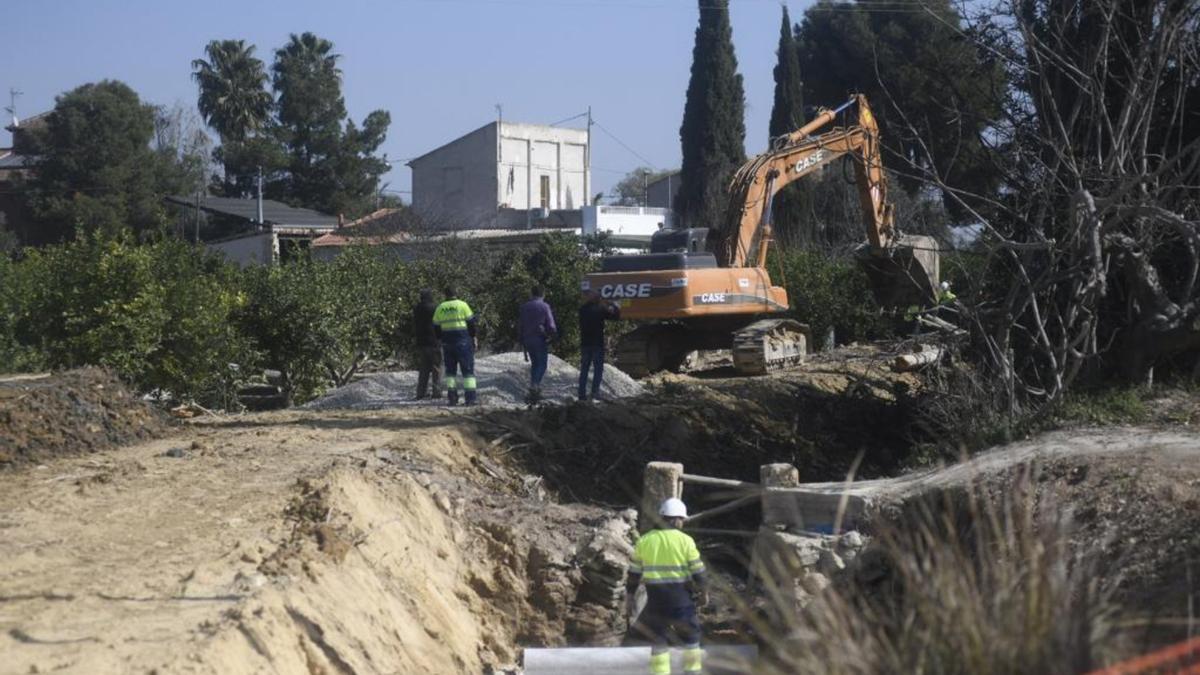 Obras de rehabilitación de la Junta de Hacendados en la acequia de Benetúcer