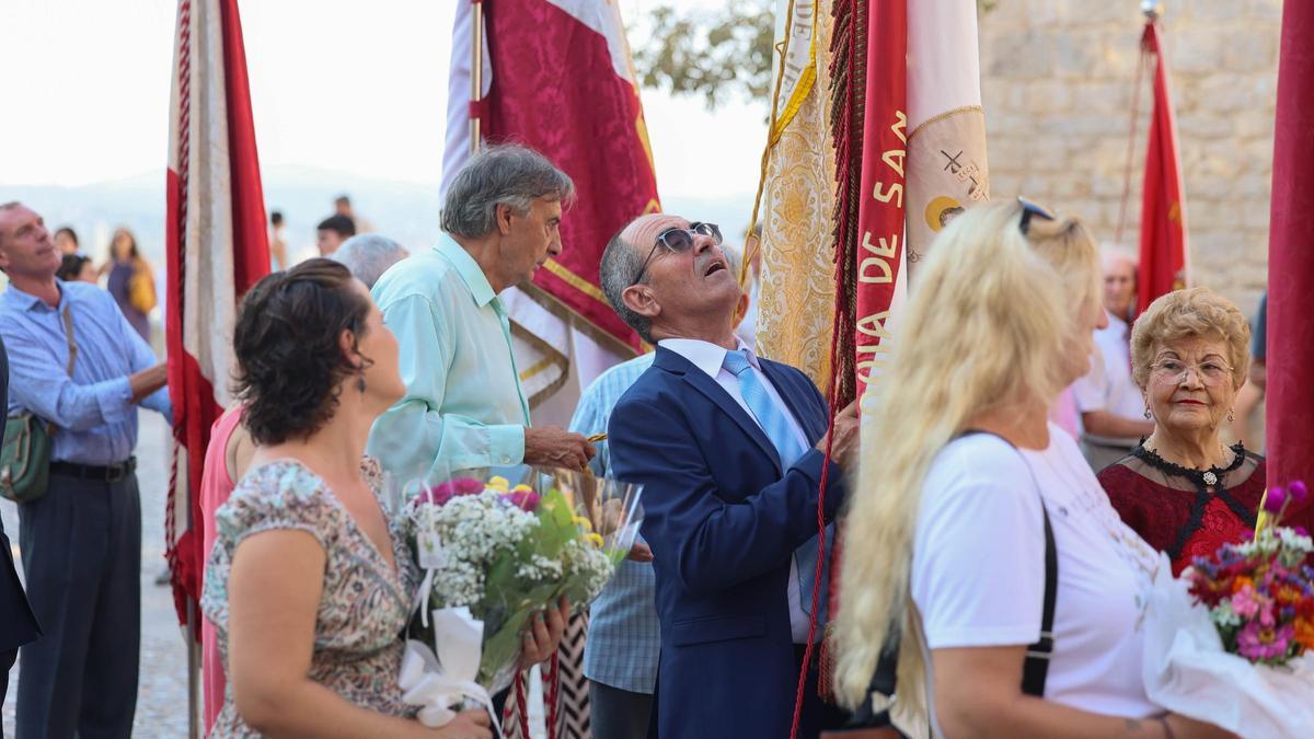 Festes de la Terra: Un ruego a Santa Maria de les Neus por el derecho a la vivienda en Ibiza