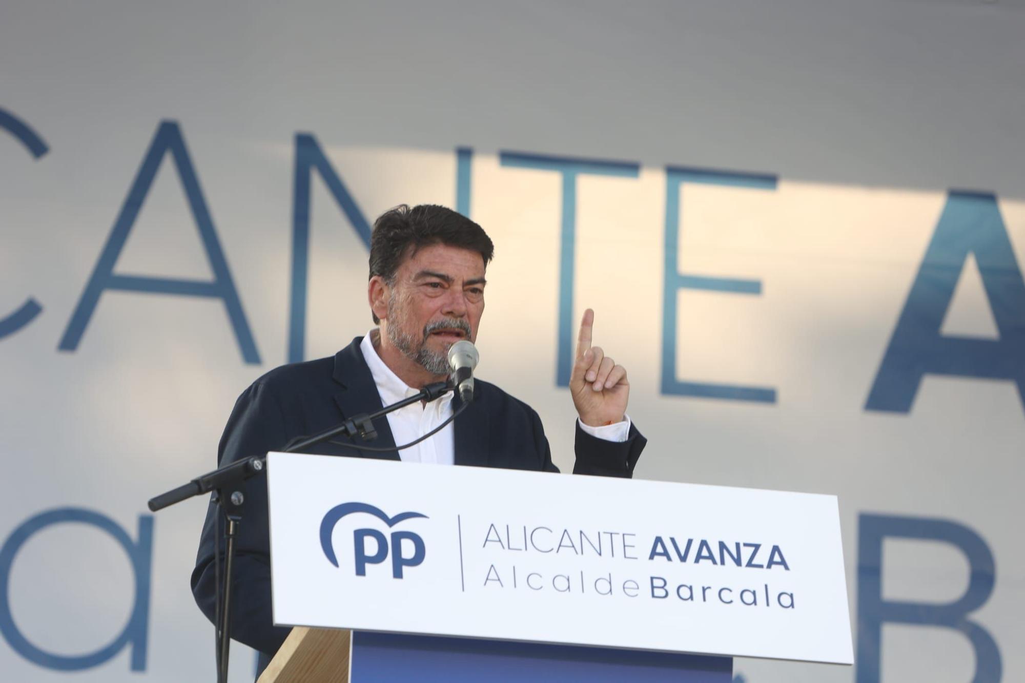 Barcala busca apoyos fuera del PP para evitar que la izquierda gobierne Alicante