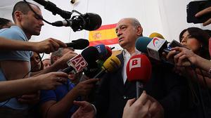 Jorge Fernández Díaz, sobre les gravacions amb Daniel de Alfonso: Avui m’ha passat a mi, però demà li pot passar a un altre. El ministre de l’Interior assegura mantenir amb Daniel de Alfonso una relació exclusivament institucional.