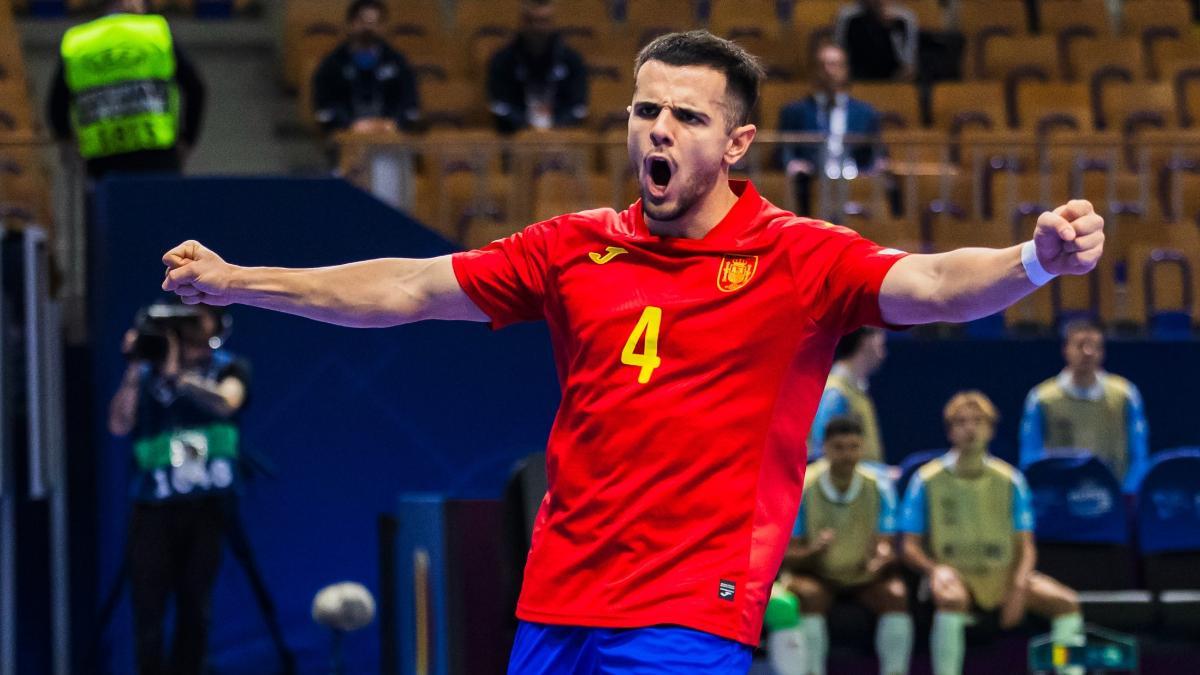 Adri Rivera, cada vez más importante en España y en ElPozo