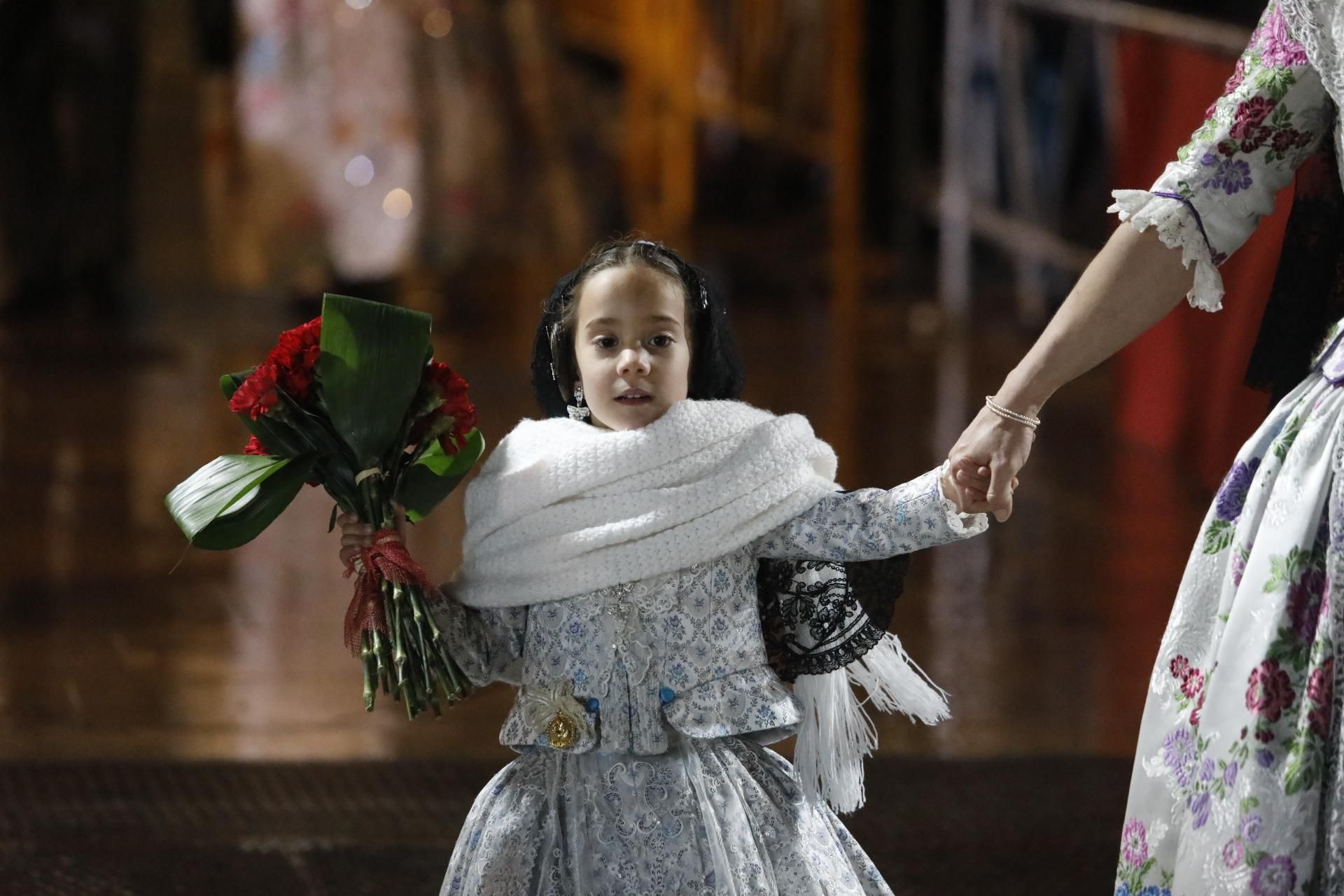 Búscate en el primer día de ofrenda por la calle Quart (entre las 22:00 a las 23:00 horas)