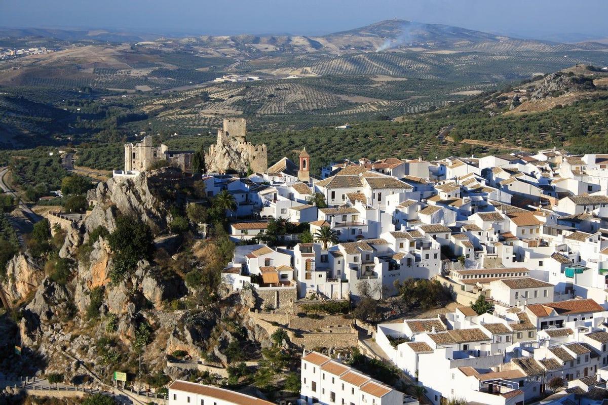 Zuheros, Córdoba 7 de los pueblos más bonitos de Andalucía