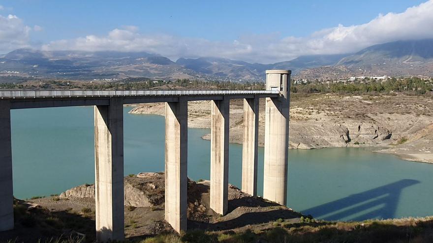 Málaga inicia la Semana Santa con el 50% de agua embalsada que en 2023