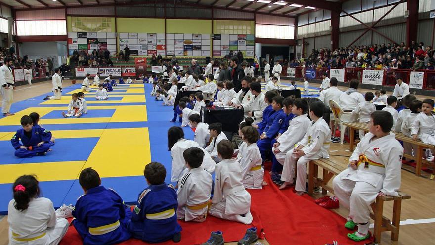 Imagen de una edición anterior del torneo organizado por el Judo Club Base. |  // BERNABÉ