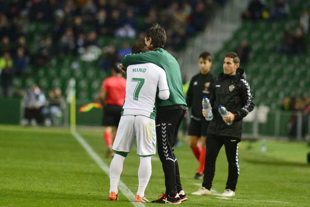 Las mejores fotografías del partido entre el Elche y el Racing de Santander