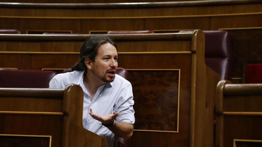 Iglesias llama a los diputados &quot;delincuentes potenciales&quot;