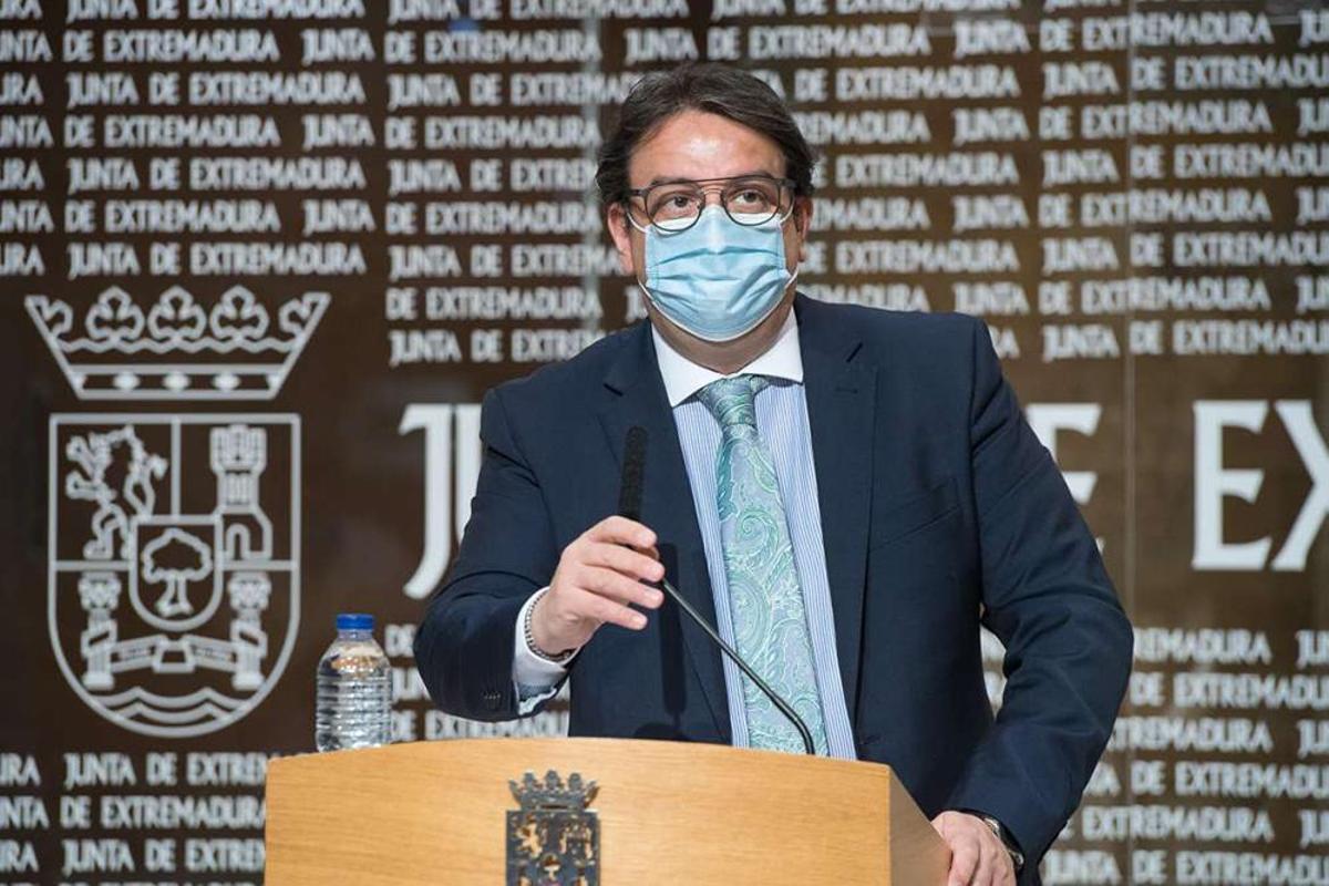 Vergeles asegura que no habrá más de 20 alumnos por aula