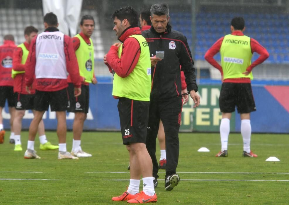 El técnico José Luis Martí programa una sesión de una hora de duración con el objetivo de dosificar las fuerzas de sus futbolistas.
