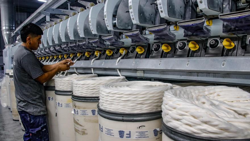 El descenso de las exportaciones termina con una racha de dos años de recuperación en el textil