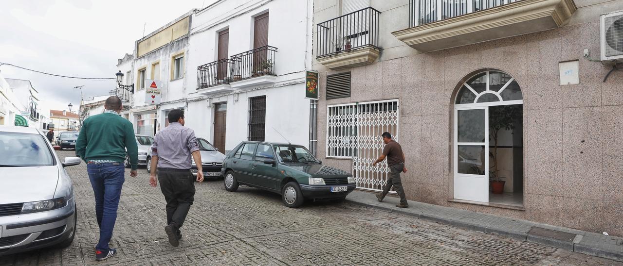 Domicilio de Imane, asesinada por su marido en Valencia de Alcántara la noche de Halloween.