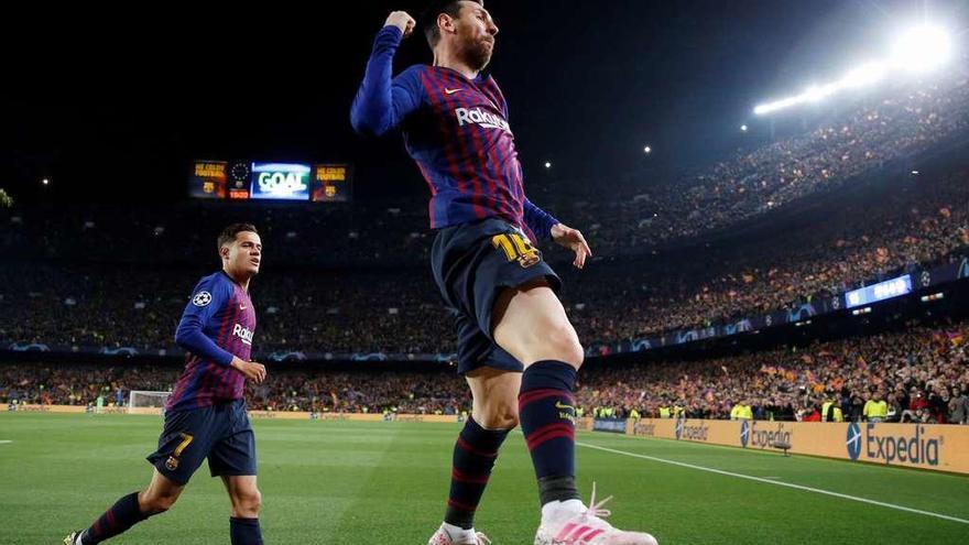 Messi celebra el primero de los goles de ayer. // Efe