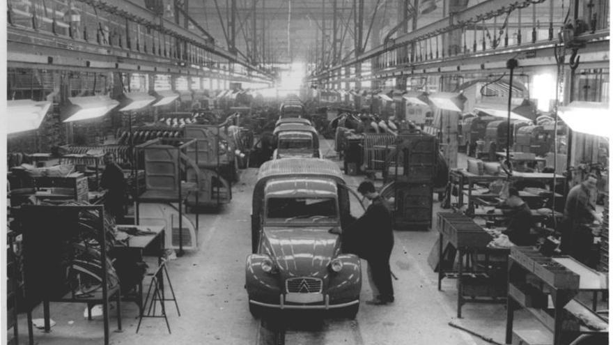 Cinco millones del Citroën &quot;dos caballos&quot; que revolucionó Balaídos