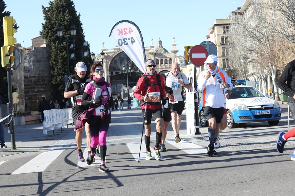 Fotos del maratón de Zaragoza 2022: Búscate en nuestras imágenes