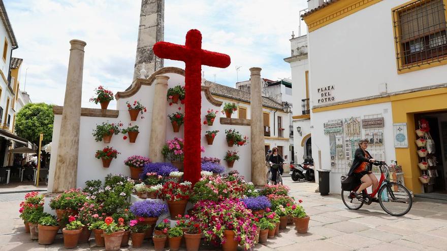 Córdoba vive ya las Cruces de Mayo