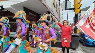 El Antroxu de Gijón invade Nuevo Roces y El Coto a golpe de tambor: así fueron sus desfiles