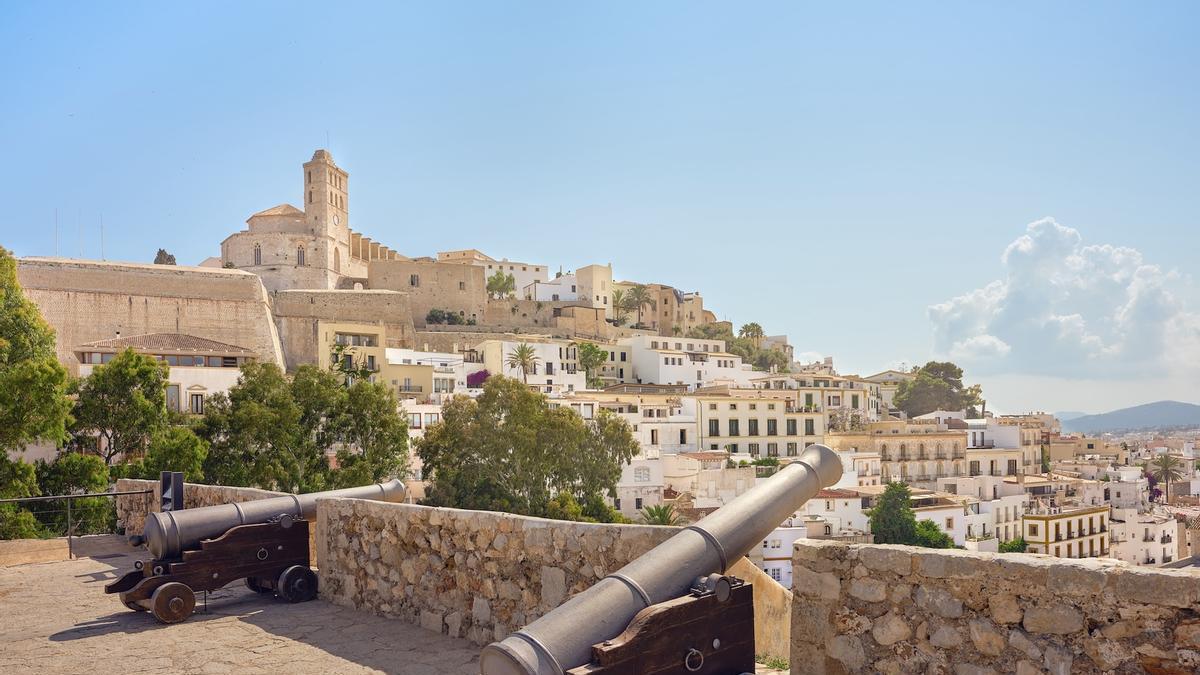 Dalt Vila.