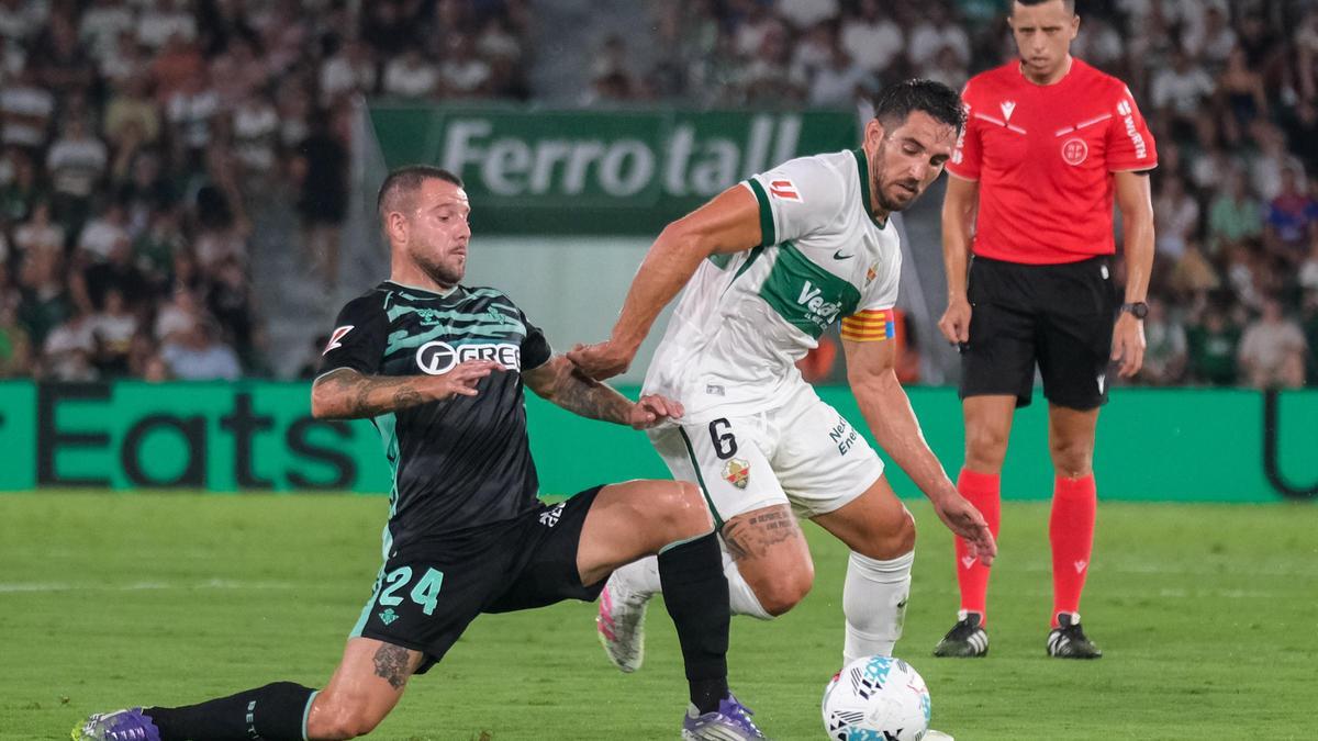 El mallorquín Pedro Bigas, durante un partido de este curso.