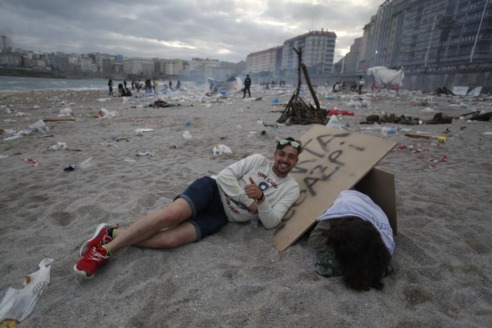 Así amanecieron las playas de A Coruña