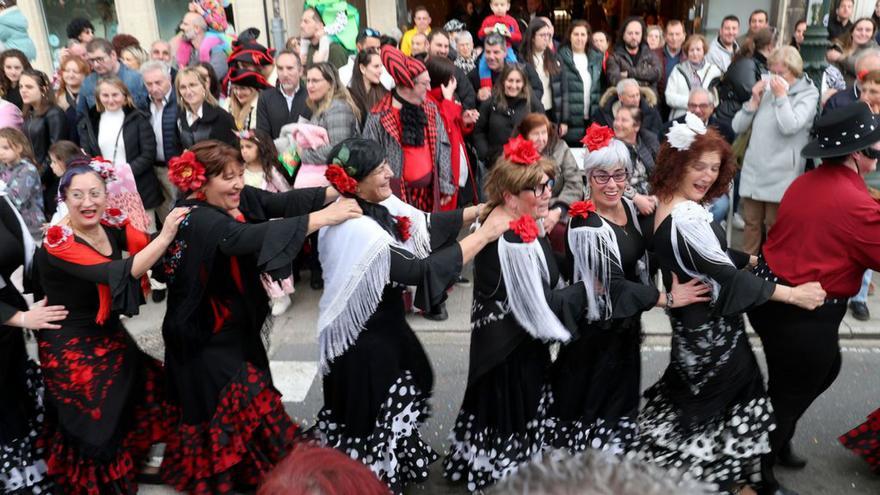 Redondela rinde tributo a su comparsa histórica
