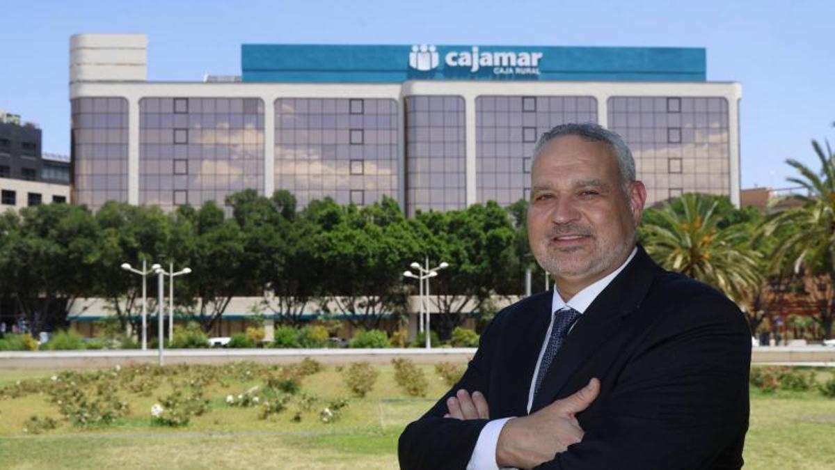 Jesús García, director territorial de Cajamar en Valencia.