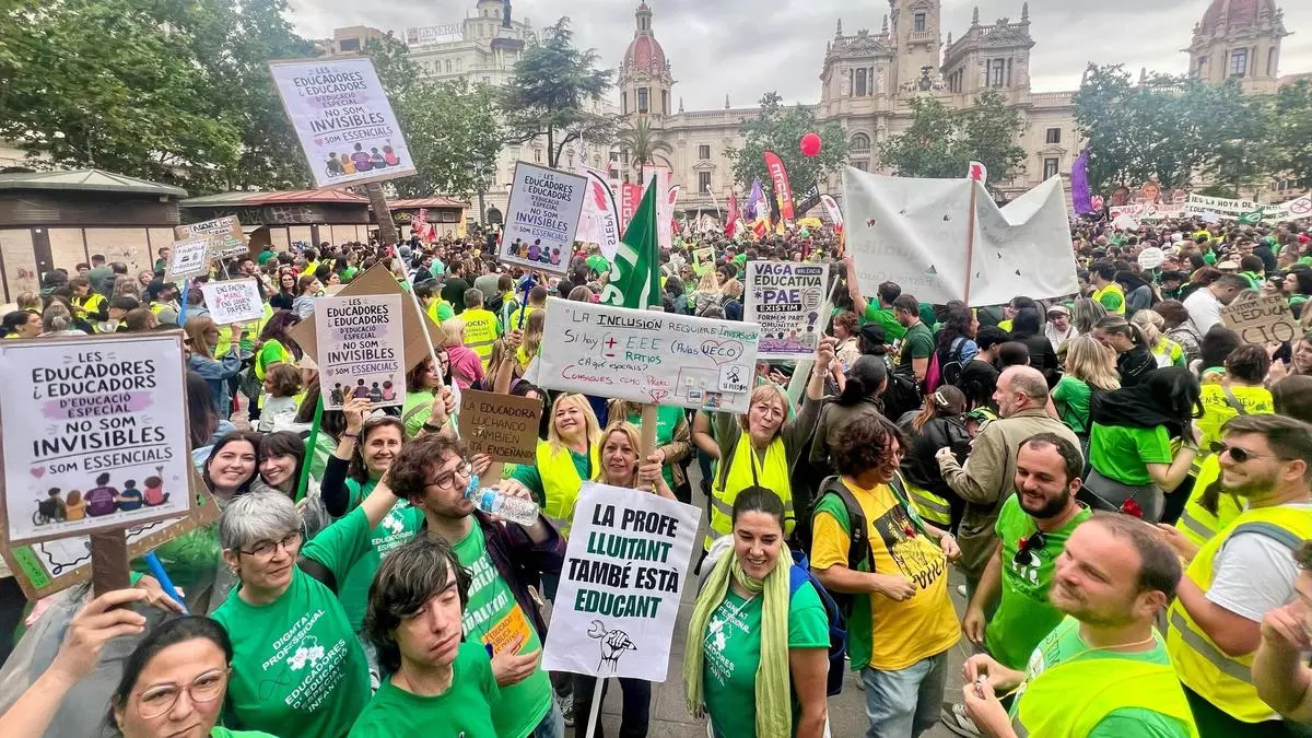 Así ha transcurrido la manifestación educativa de hoy viernes en València