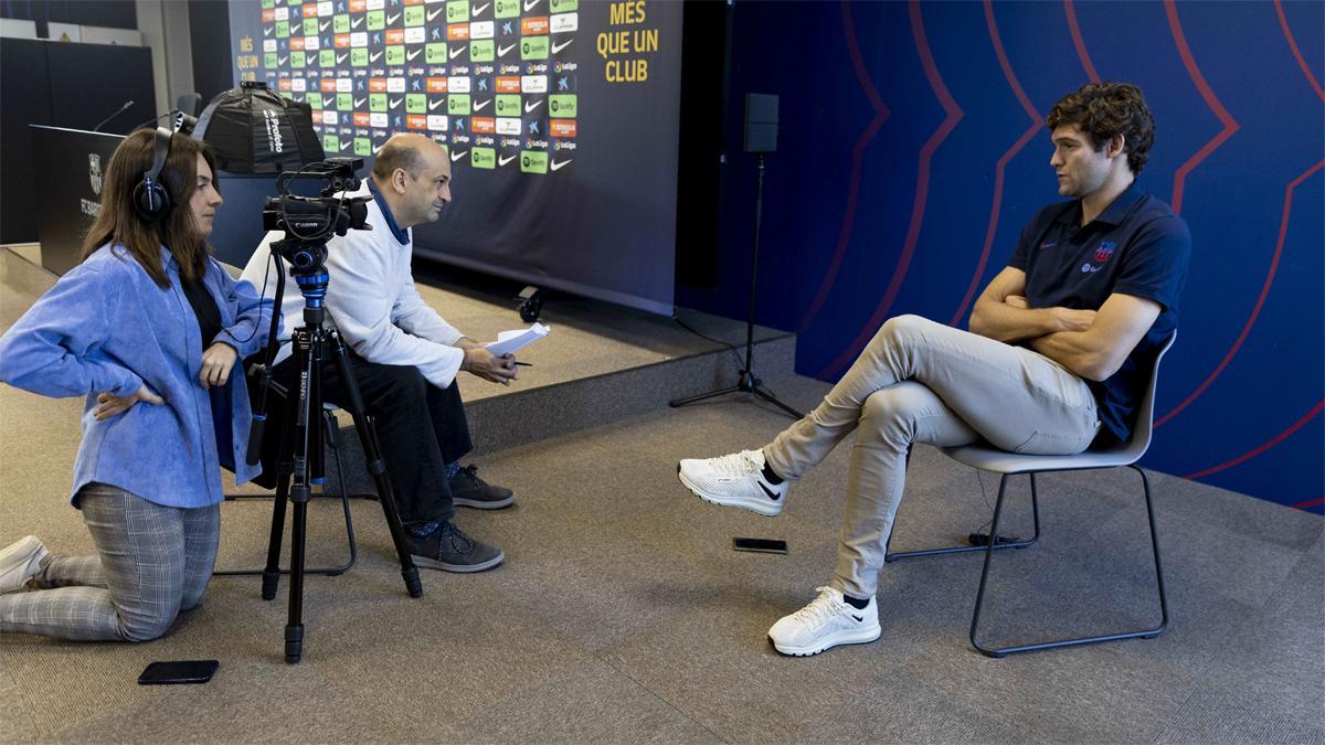 Marcos Alonso, durante la entrevista con SPORT