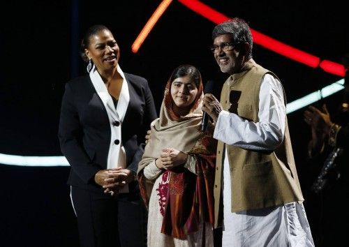 Los premiados con el Novel de la Kailash Satyarthi y Malala Yousafzai en el Concierto del Premio Nobel de la Paz en Oslo