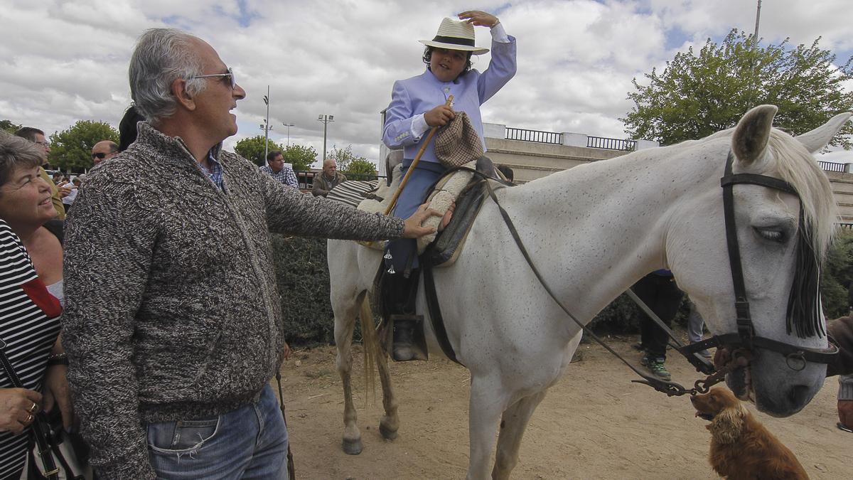 Un momento durante la feria del ganado de San Fernando.