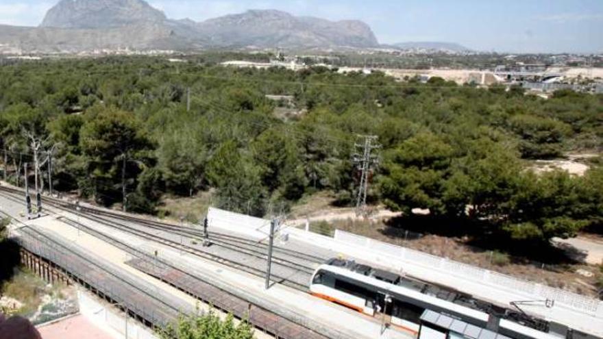 Terrenos de El Moralet, en una imagen de ayer jueves.