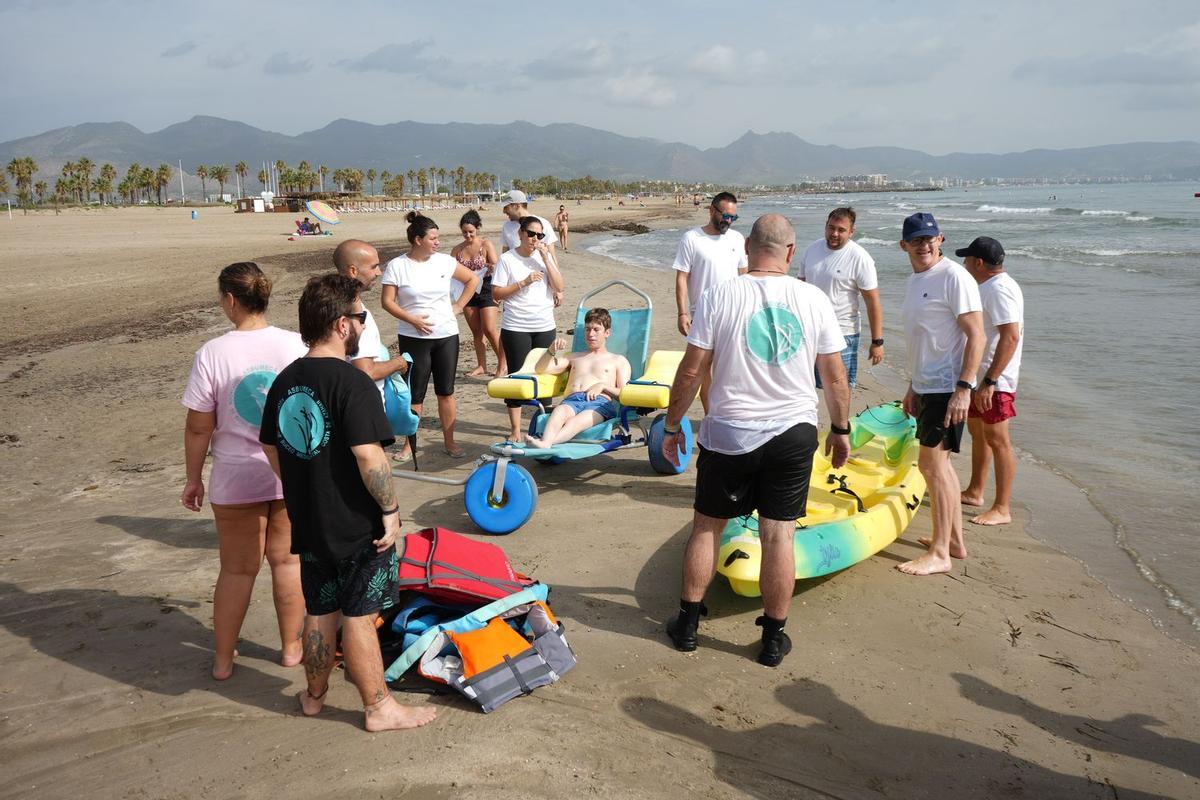 Jornada Mediterráneo Accesible en la playa de Castelló