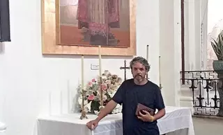 Oro y cinabrio para recordar al obispo Huix en la catedral