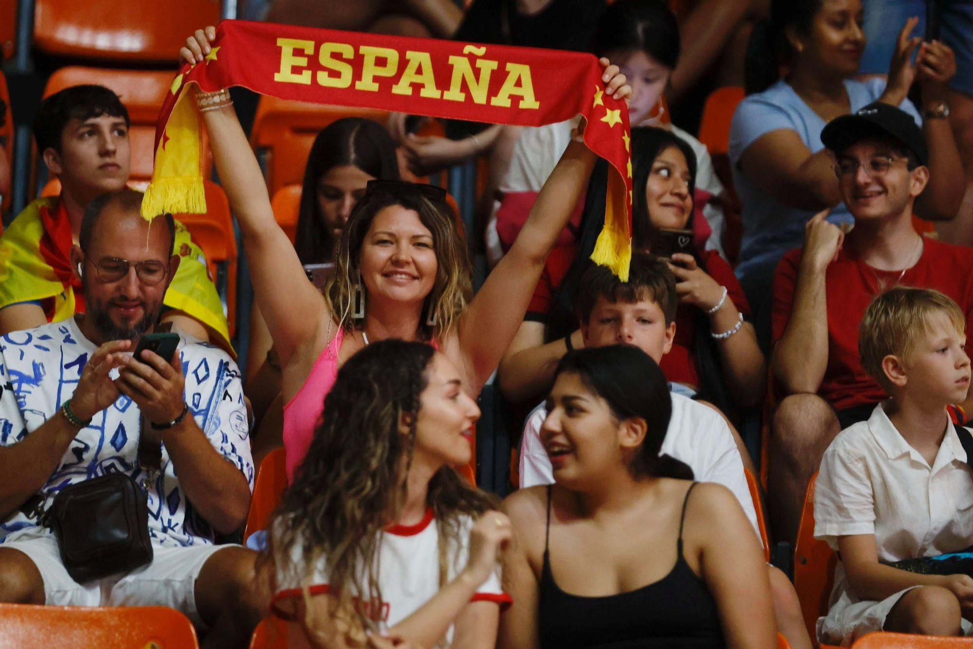 La Fonteta acoge con pantallas gigantes la semifinal de España en la Eurocopa