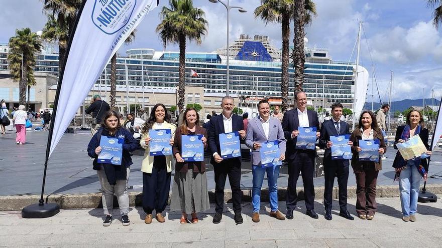 Vigo activa el reparto de mapas a cruceristas para llevar el tirón del Puerto al comercio de proximidad