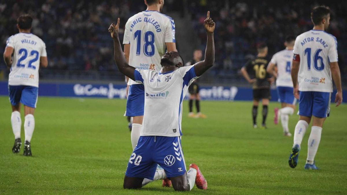 Shaq Moore, tras un gol en el Heliodoro.