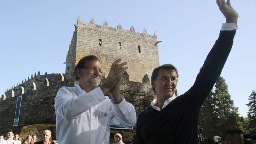 Rajoy y Feijóo, el pasado domingo en la localidad pontevedresa de Soutomaior.