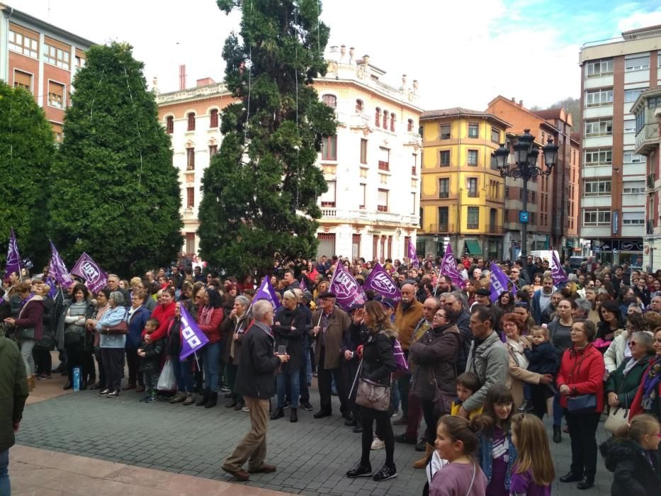 8-M en Asturias: El feminismo inunda las plazas