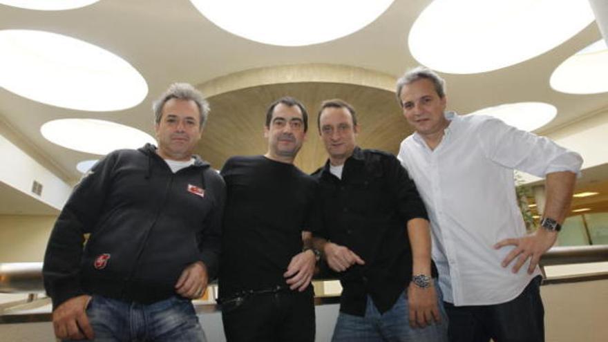 Los miembros de Hombres G, en la presentación de su último disco.