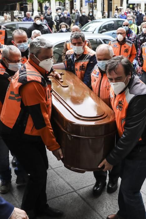 Funeral en Gijón por el motorista Vicente Navarro