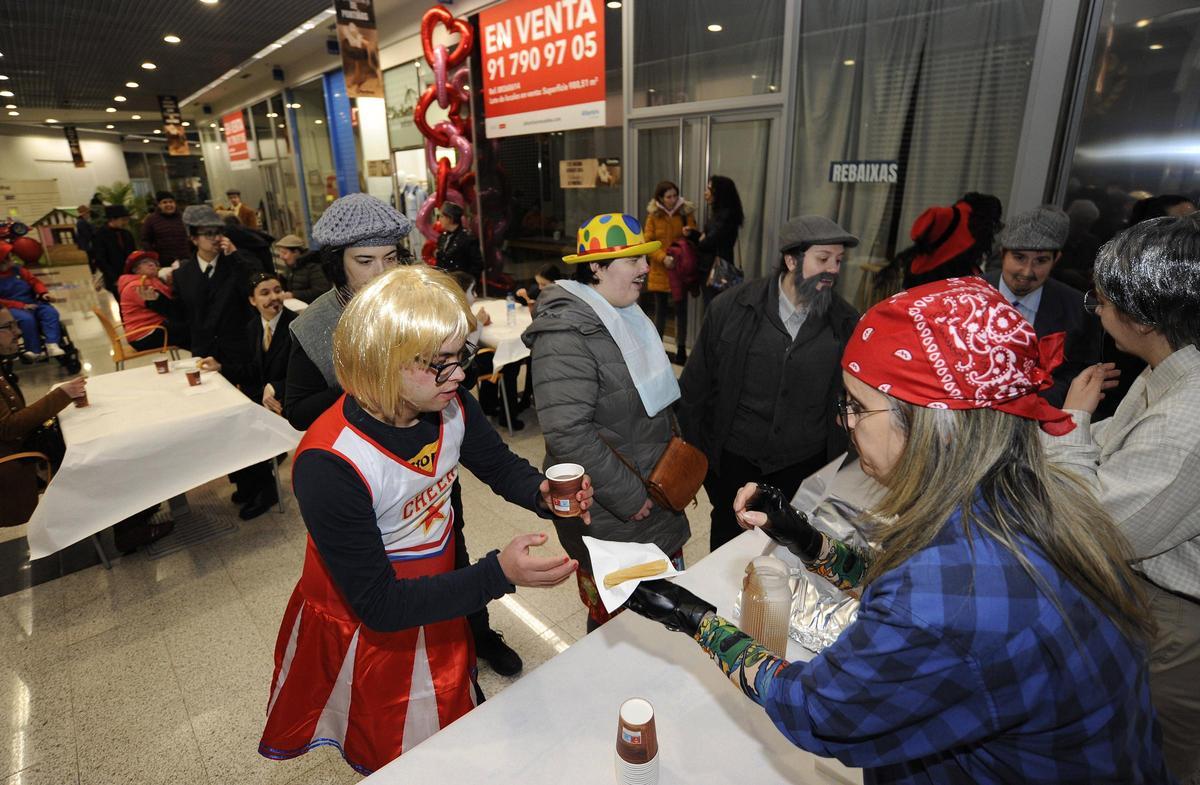 El ingenio se hace máscara y activa el desenfreno en Deza y Tabeiós-Montes