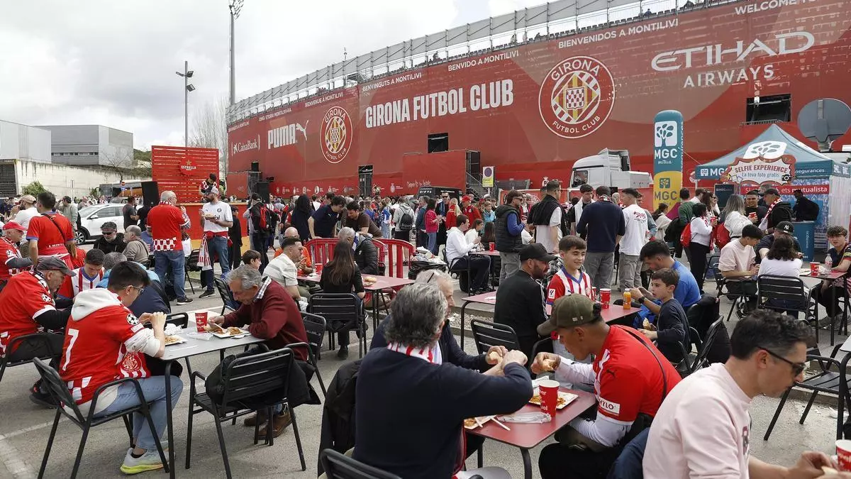Cita este lunes en Montilivi: Stuani hace un llamamiento para movilizar a la afici車n