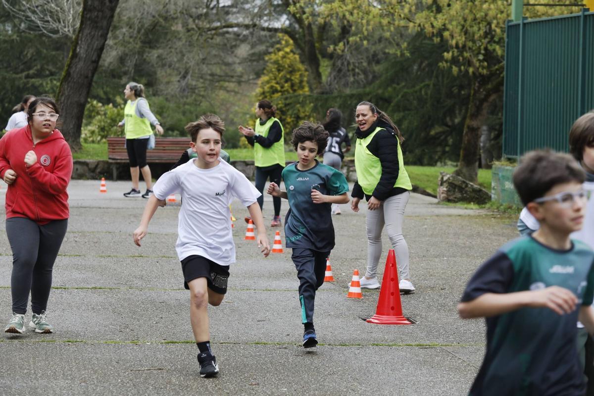 En imágenes: Participantes en la cross escolar del Marcelo Gago en homenaje a Dacal En imágenes: Participantes en la cross escolar del Marcelo Gago en homenaje a Dacal