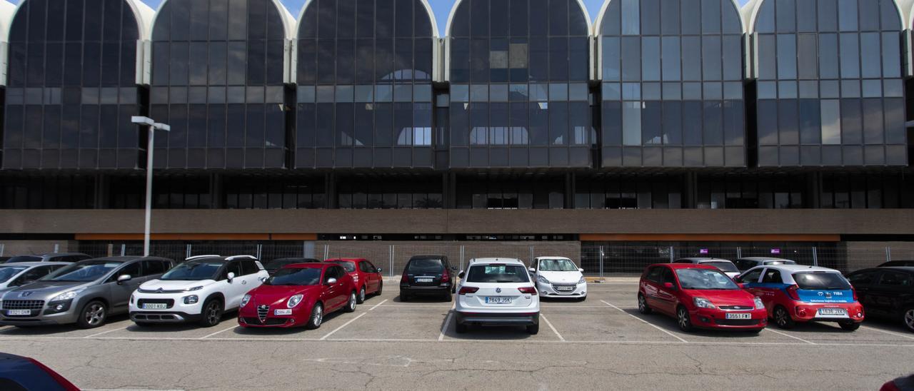 La estación marítima, futuro espacio de trabajo compartido (&quot;coworking&quot;) cerrada y sin uso desde hace años