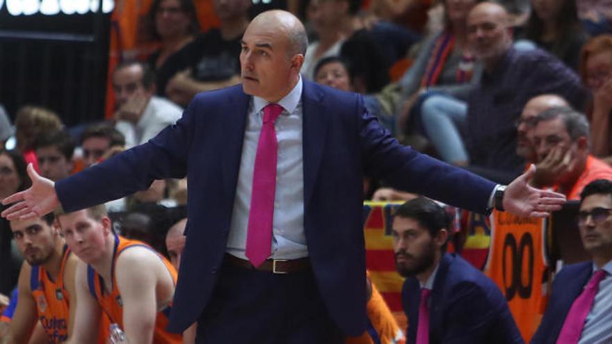 Jaume Ponsarnau, en el duelo ante el Unicaja.